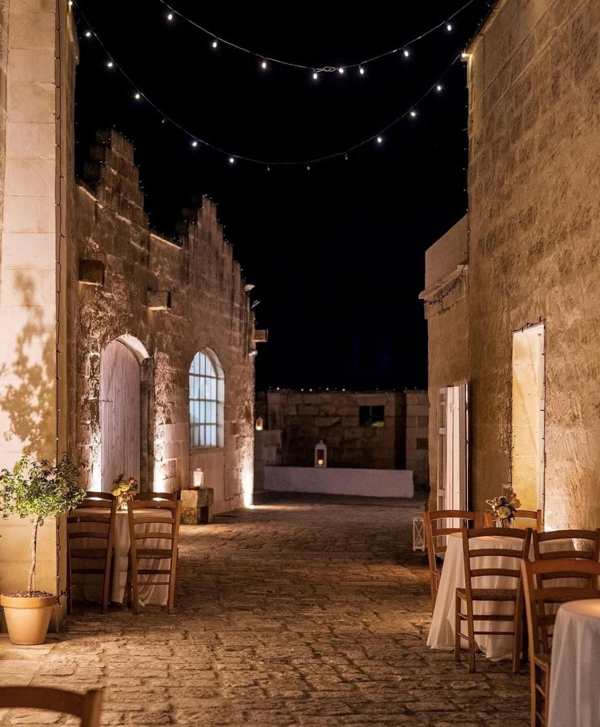 Bed and Breakfast Masseria Paralupi Lecce Exterior foto