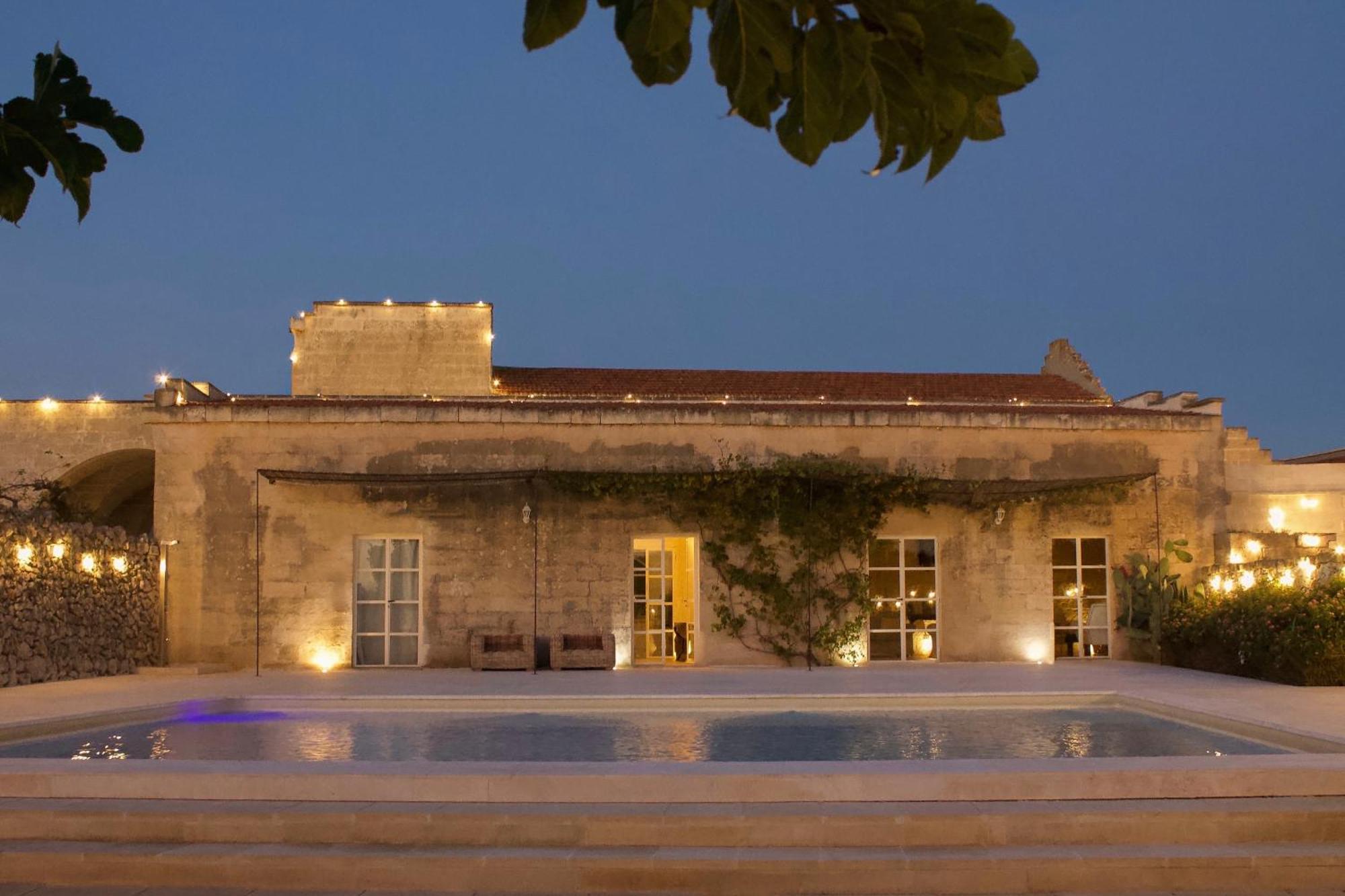 Bed and Breakfast Masseria Paralupi Lecce Exterior foto